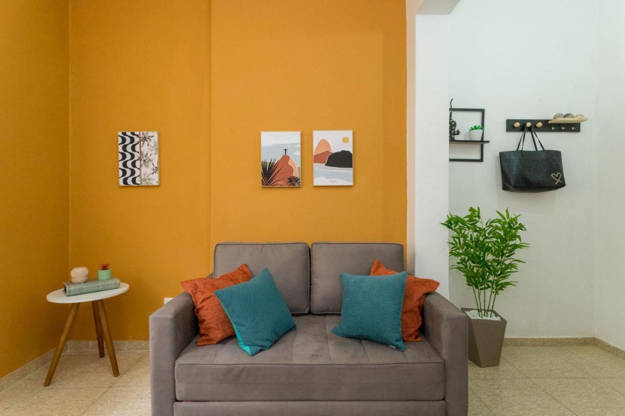 Conforto E Relax, Caminhando Para A Praia De Copacabana, Quarto E Sala, Completo, Com Wi Fi, Cozinha, Ar Condicionado Rio de Janeiro Exterior foto